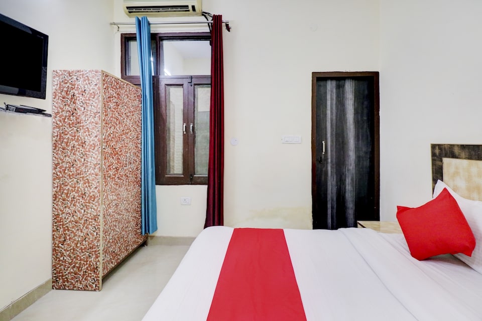 OYO 78587 Vip Residency, Ghaziabad City, Ghaziabad
