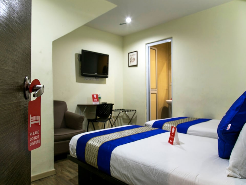 OYO 217 Rujia Inn, Kota Damansara, Petaling Jaya