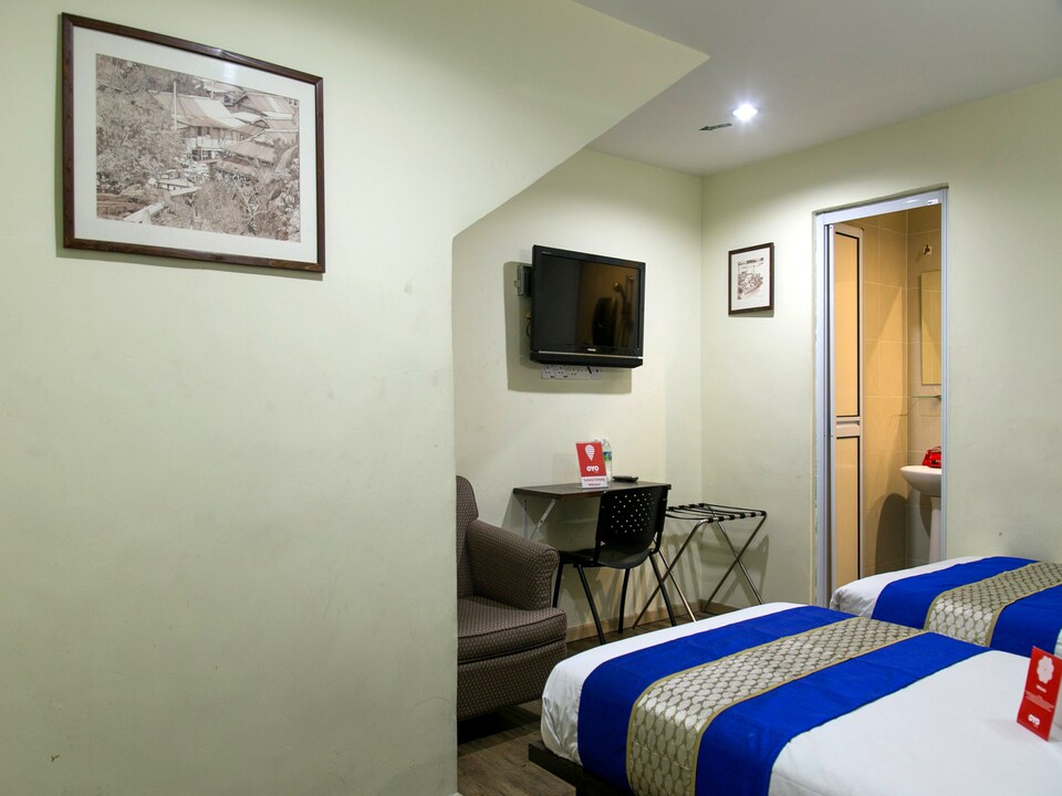 OYO 217 Rujia Inn, Kota Damansara, Petaling Jaya