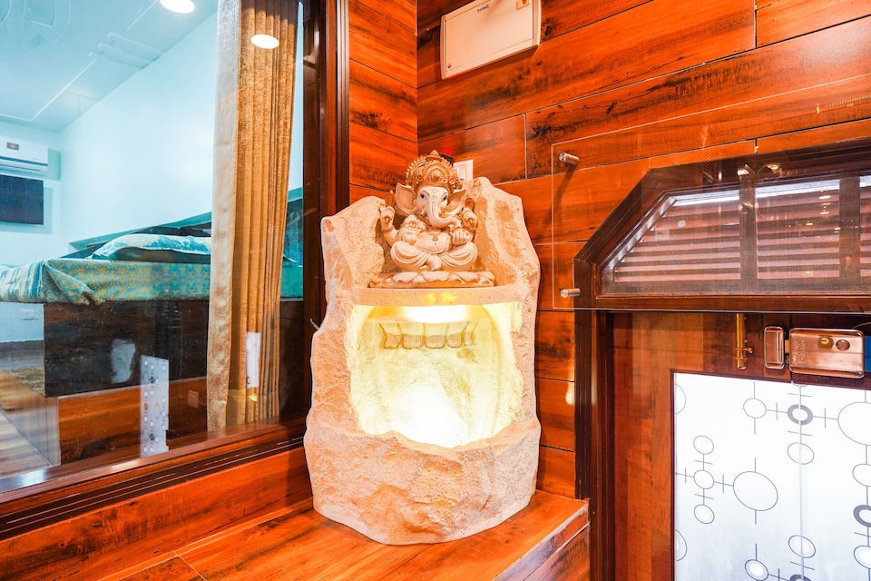 Hotel O MANSHA RESIDENCY, Moti Nagar, Delhi