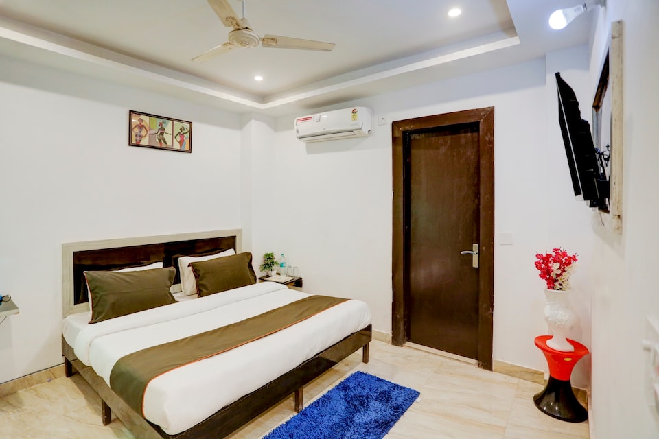 Live on GZB404, Indirapuram Ghaziabad, Ghaziabad