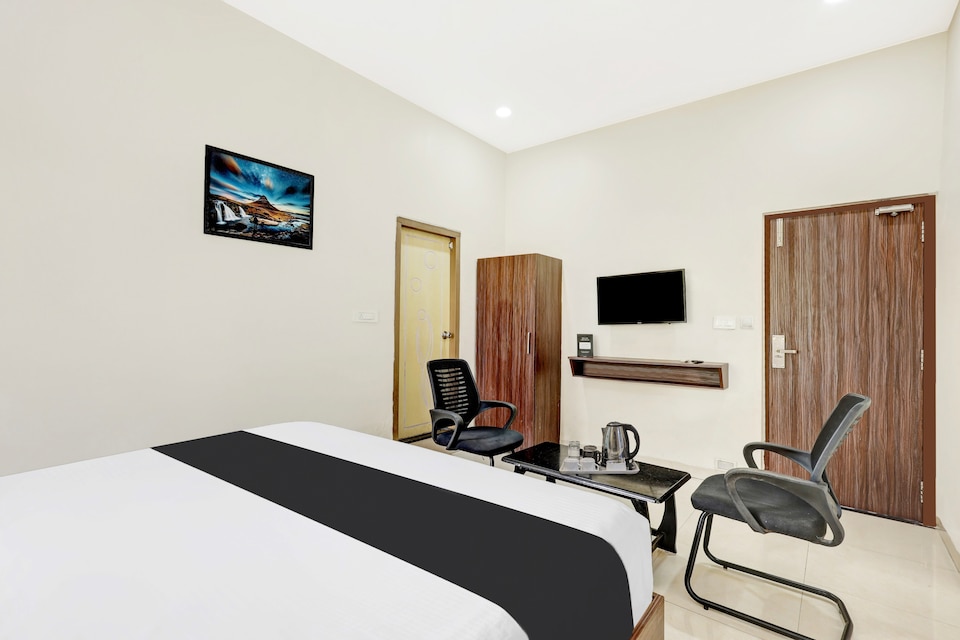 Collection O Dabagardens Near RK Beach, Transit Vizag, Visakhapatnam