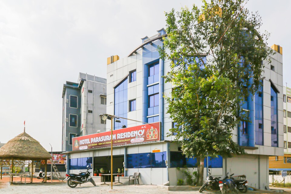 OYO 78638 Flagship Hotel Parasuram Residency, Tiruchanur Road Tirupati, Tirupati