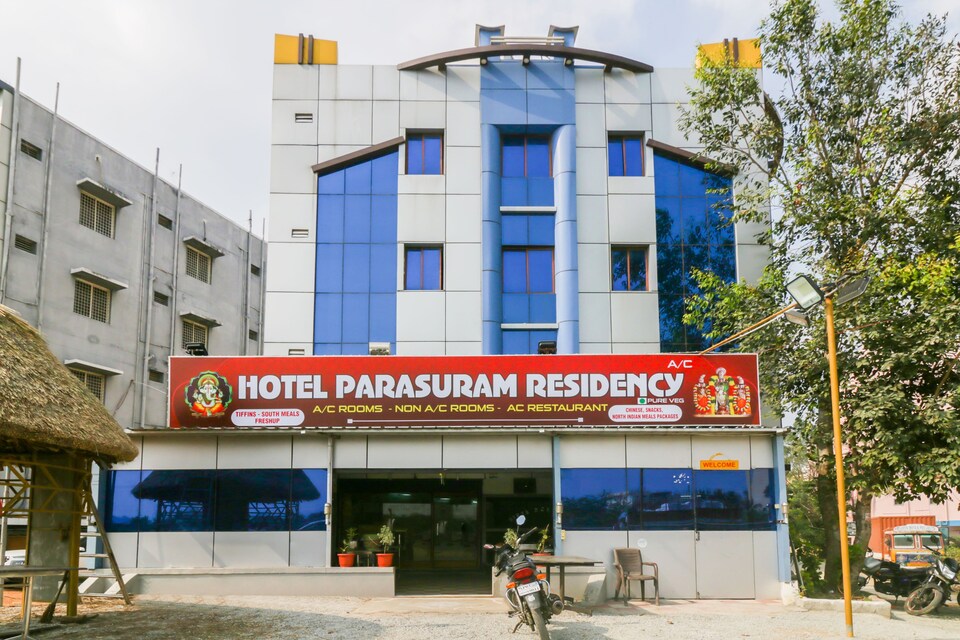 OYO 78638 Flagship Hotel Parasuram Residency, Tiruchanur Road Tirupati, Tirupati