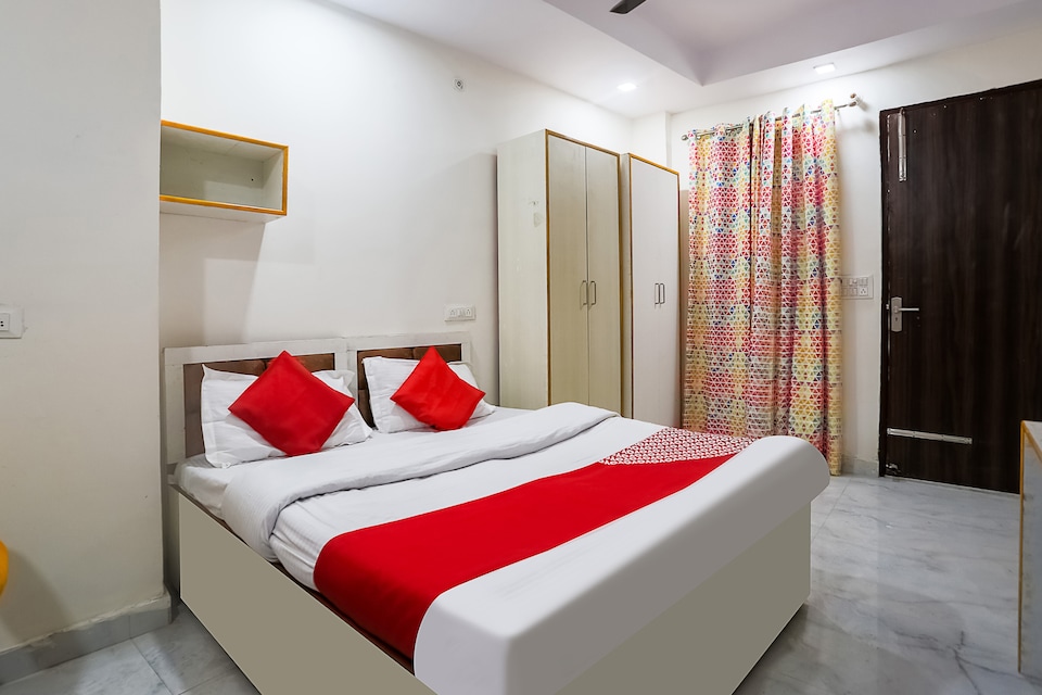 OYO Flagship 78640 Hotel J Inn, Dwarka Delhi, Delhi