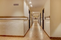 Super Townhouse Geetraj Near Shalimar Gateway