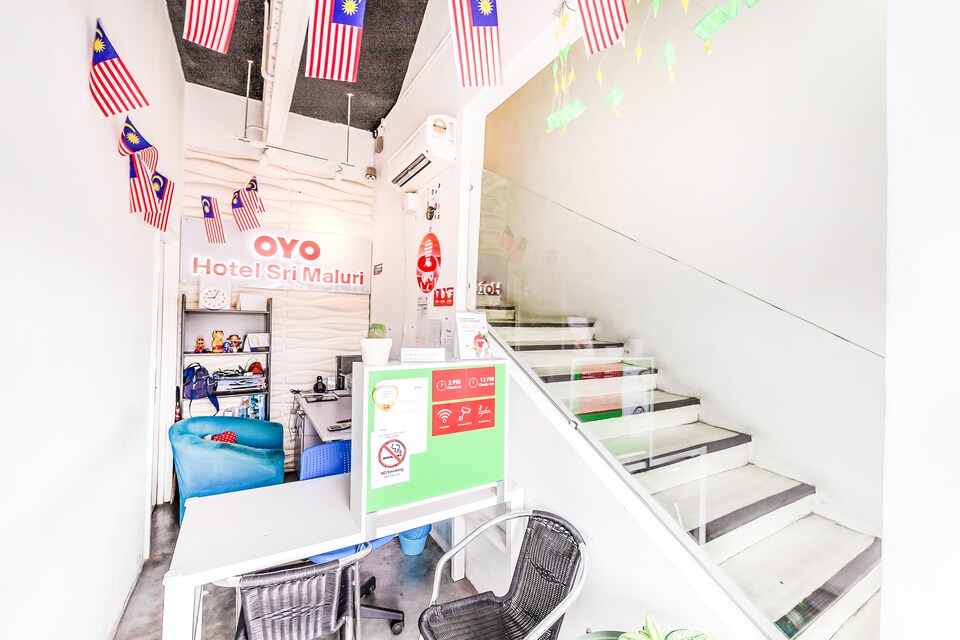 OYO 220 Hotel Sri Maluri, Maluri, Cheras