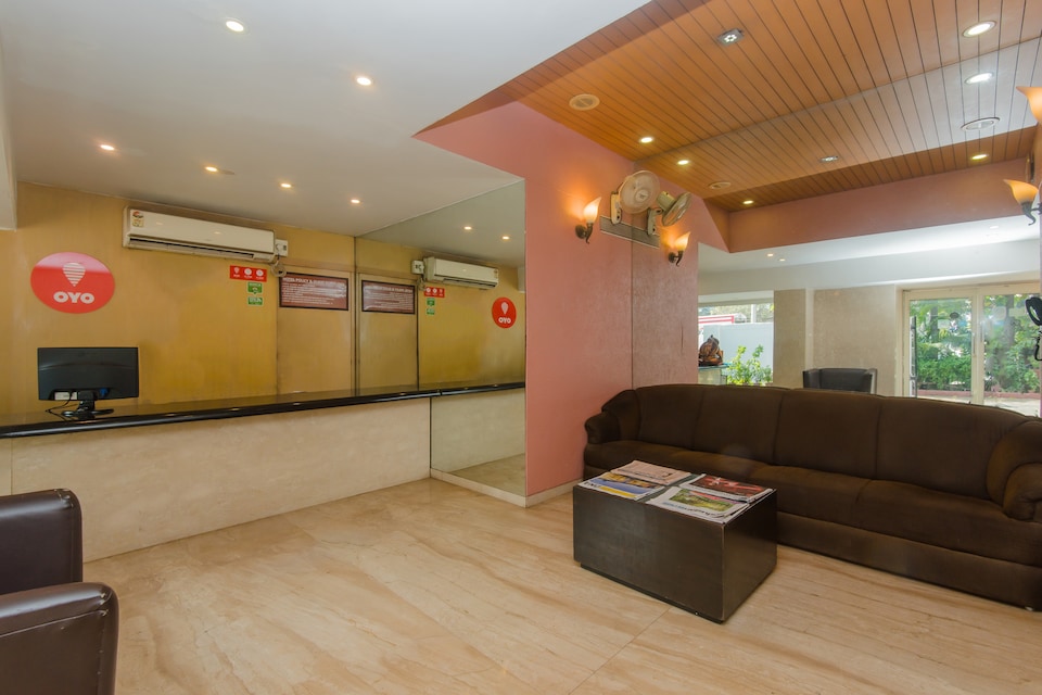 Collection O Jayshree Domestic Airport, Mumbai Bandra-Khar-Santacruz, Mumbai