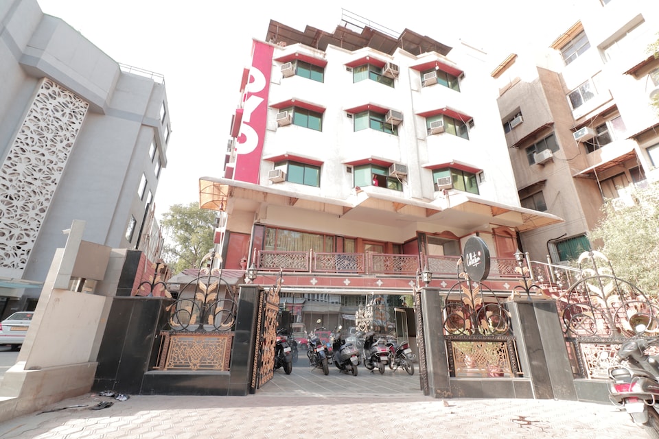 Collection O 78661 Collection O Ashram Road, Navrangpura Ahmedabad, Ahmedabad