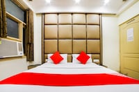 OYO 78699 Hotel Klick International