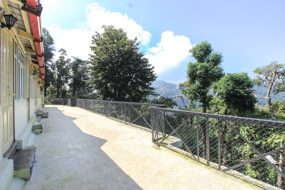 OYO Home 78709 Vibrant Stay Mussoorie, Library Chowk Mussoorie, Mussoorie