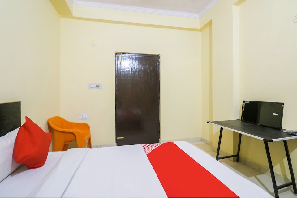 OYO Orchid Homes Stay Inn, Vikas Nagar Lucknow, Lucknow