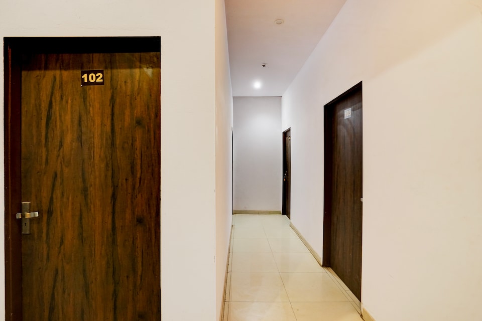 Hotel O Jagatpura Near JTM Mall Formerly Royan Inn, Jaipur Airport, जयपुर