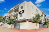 Super Hotel O Jagatpura Near JTM Mall Formerly Royan Inn