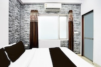 Super Hotel O Jagatpura Near JTM Mall Formerly Royan Inn