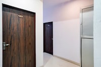 Super Hotel O Jagatpura Near JTM Mall Formerly Royan Inn