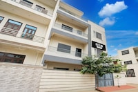 Super Hotel O Jagatpura Near JTM Mall Formerly Royan Inn