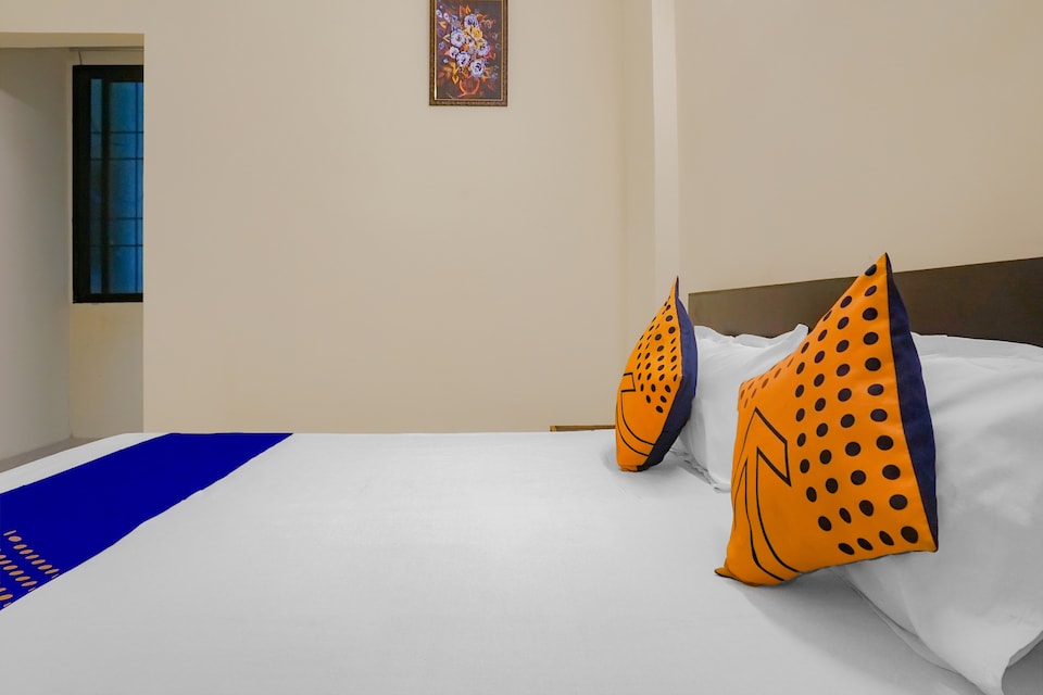 SPOT ON 78765 Hotel Royal , Hinjewadi Pune, Pune