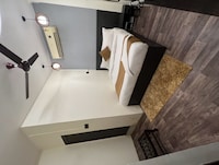 Hotel O Home Diamond Stay Near Lotus Temple