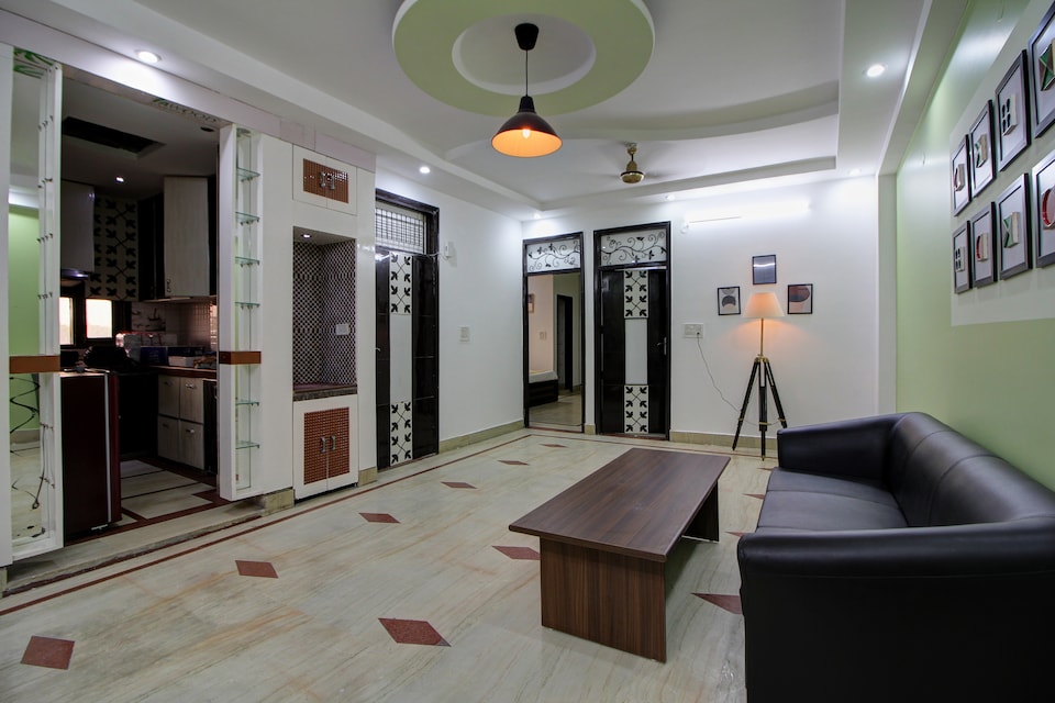 OYO Home 78803 Elegant Studio Rohini, Pitampura - Rohini Delhi, Delhi
