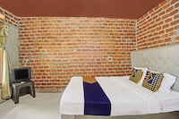 OYO 90279 Wartawan De Mansion