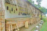 OYO 90279 Wartawan De Mansion