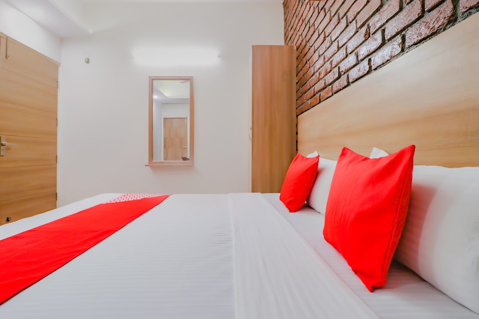 OYO 78868 West Inn 2, Kharar, Kharar