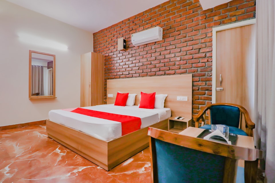 OYO 78868 West Inn 2, Kharar, Kharar