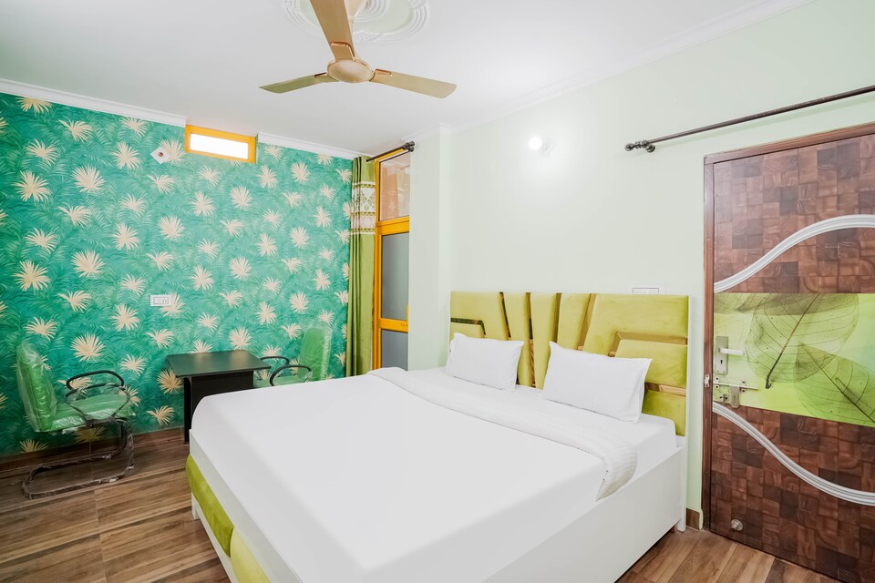 OYO 78872 Collection O Dwarka More, Dwarka Delhi, Delhi