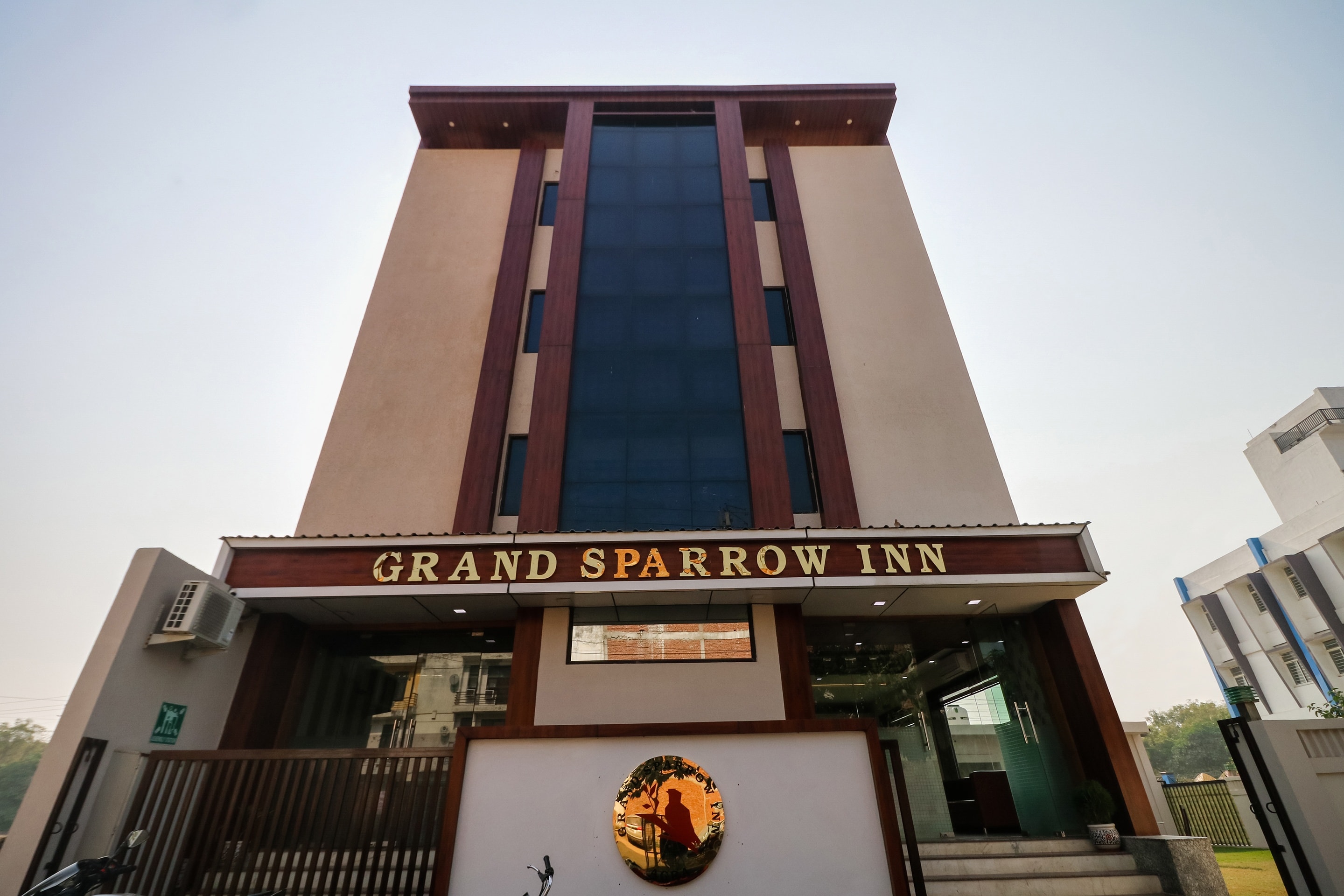 OYO 78930 Collection Grand Sparrow Inn  Collection Agra  Book