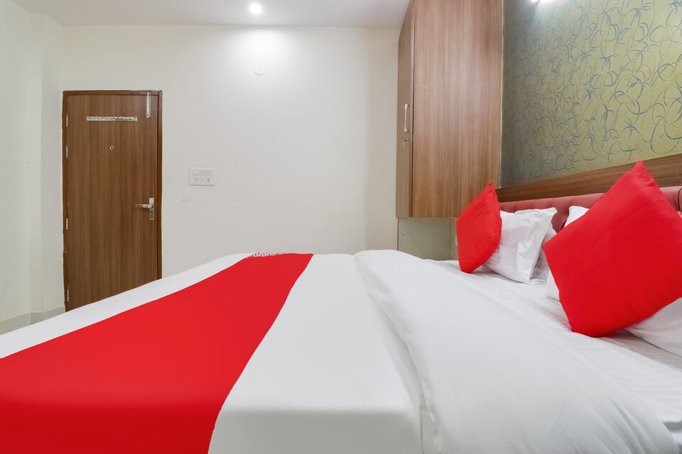 OYO 78943 Hotel V S House, Cyber City, Gurgaon