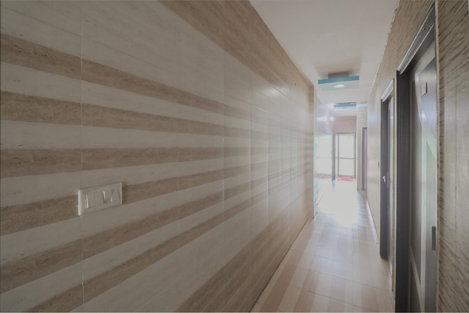 Hotel O Royal Plaza, Rohtak, Rohtak