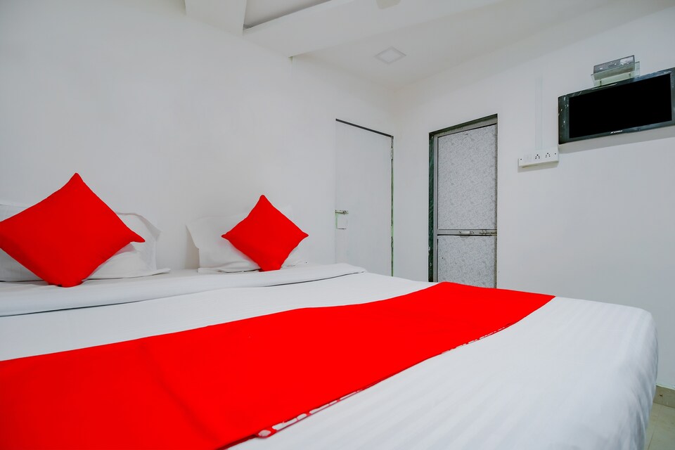OYO 78956 A-one Guest House, Mumbai BCEC, Mumbai