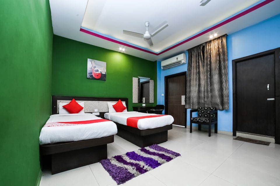 Collection O 79019 Collection O Parashuram, ISBT Guwahati, Guwahati