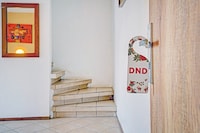 OYO 90293 Guest House Cigadung 9a