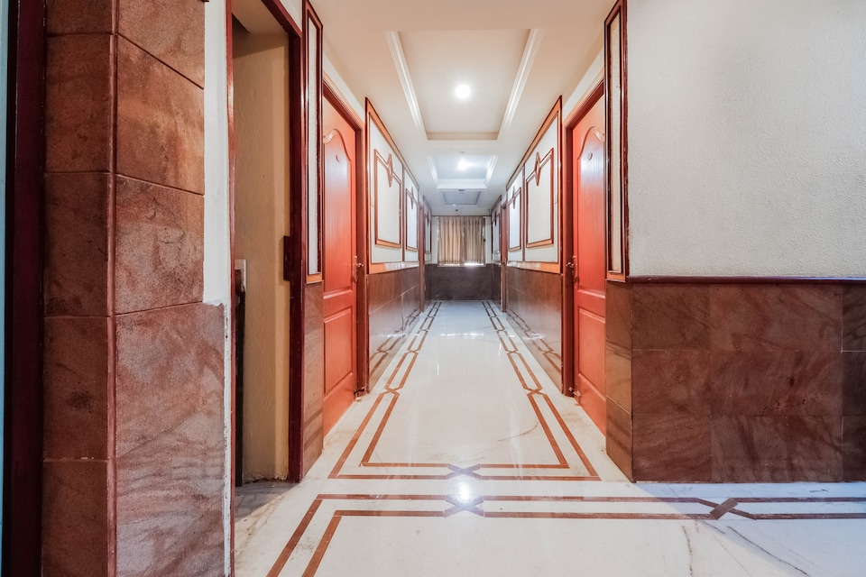 Capital O Hotel Sathyam By Coastal Grand Hotels & Resorts, Trichy, Trichy