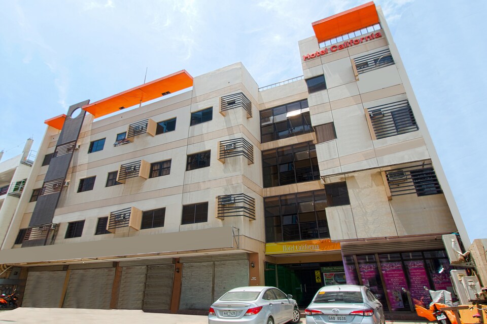 OYO 764 Hotel California, Cebu City, Cebu