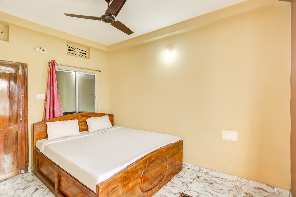 OYO 79044 Shree Srikhetra Nivas, Swargdwar Puri, Puri