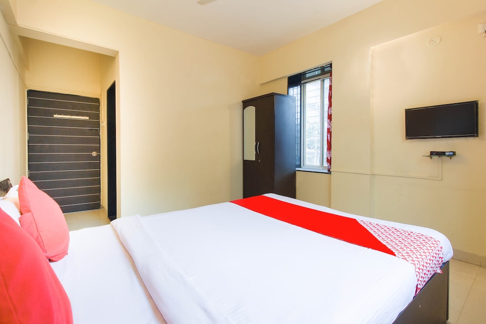 OYO Home 79058 Peaceful Stay, Baner Pune, Pune