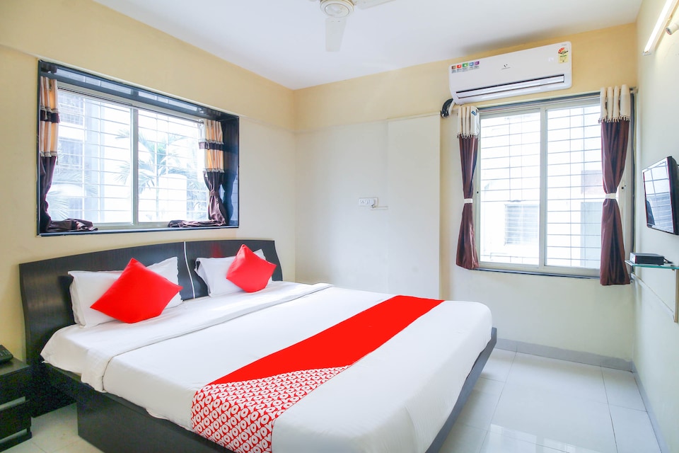 OYO Home 79058 Peaceful Stay, Baner Pune, Pune