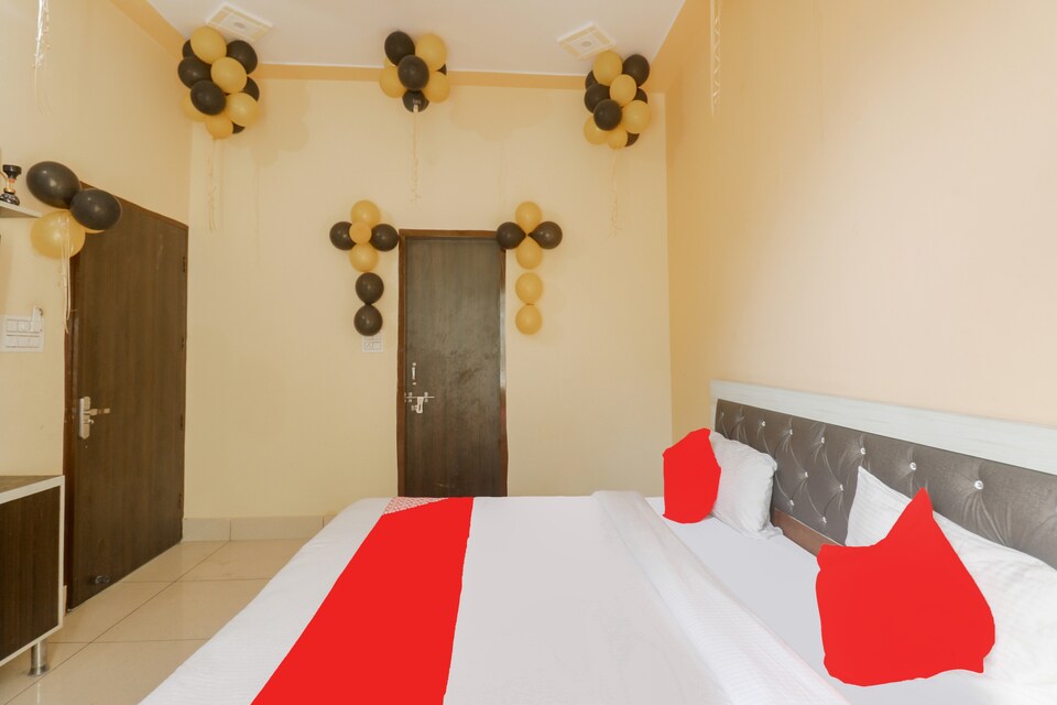 OYO 79083 A1 Hotel, Rohtak, Rohtak