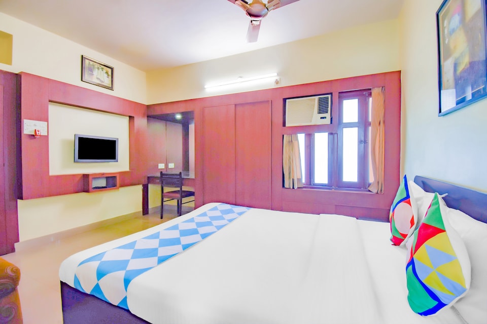 OYO Home 79141 Suravi Guest House, Salt Lake Kolkata, Kolkata