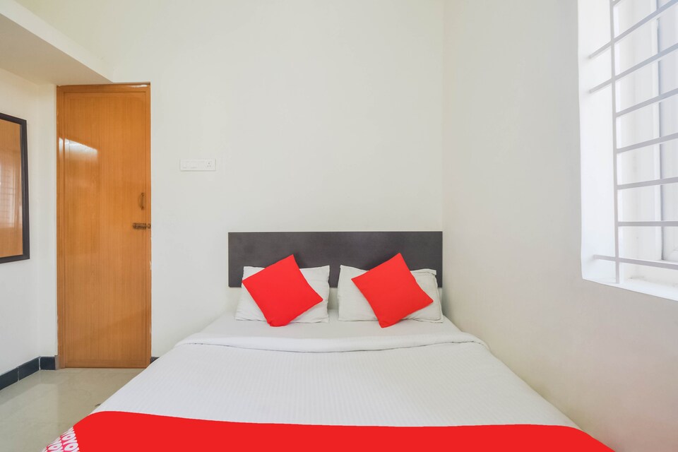 OYO Gowtham Grand, Avinashi Road Coimbatore, Coimbatore