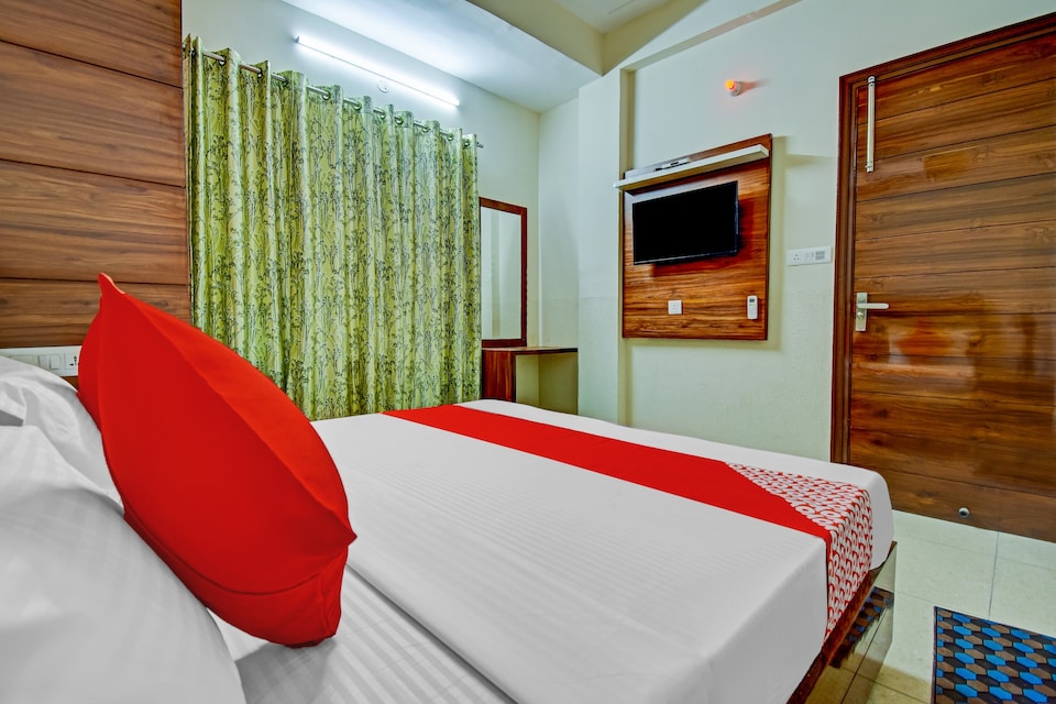OYO Flagship 79161 Hotel Highway, Kharar, Kharar