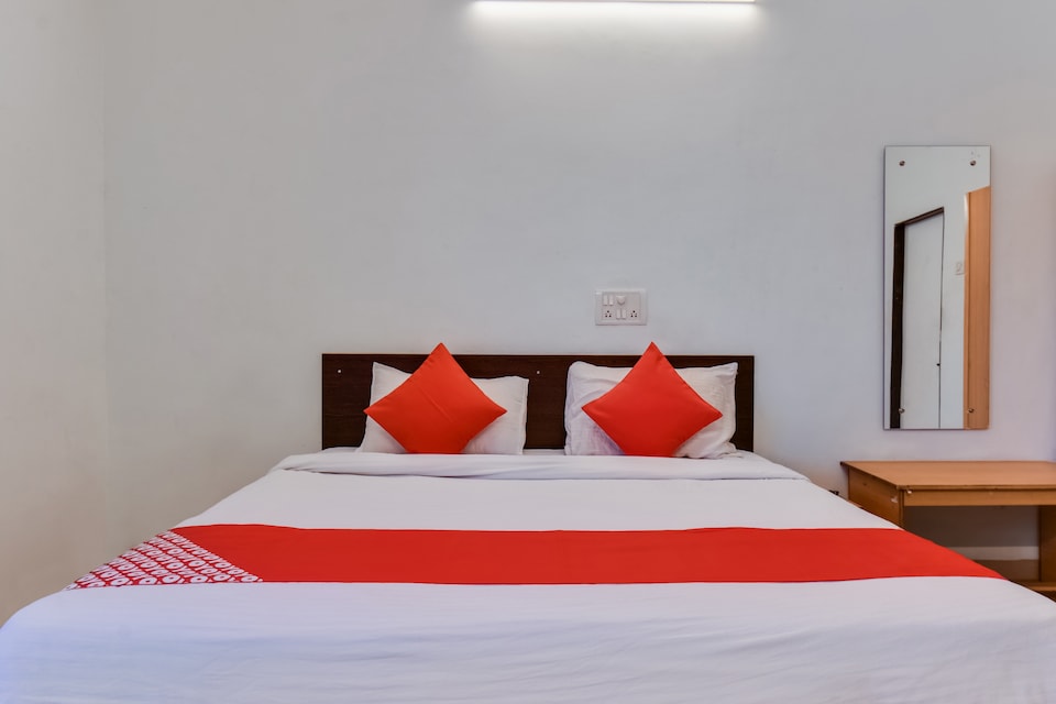 OYO Royal Akash Executive, Aurangabad, Aurangabad