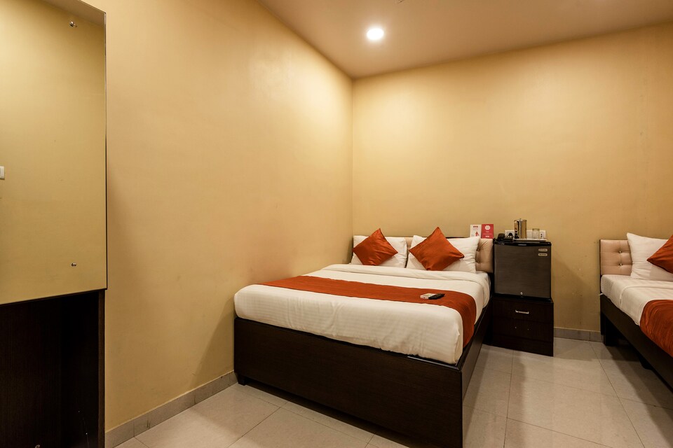 live in MUM361, Mumbai International Airport, Mumbai