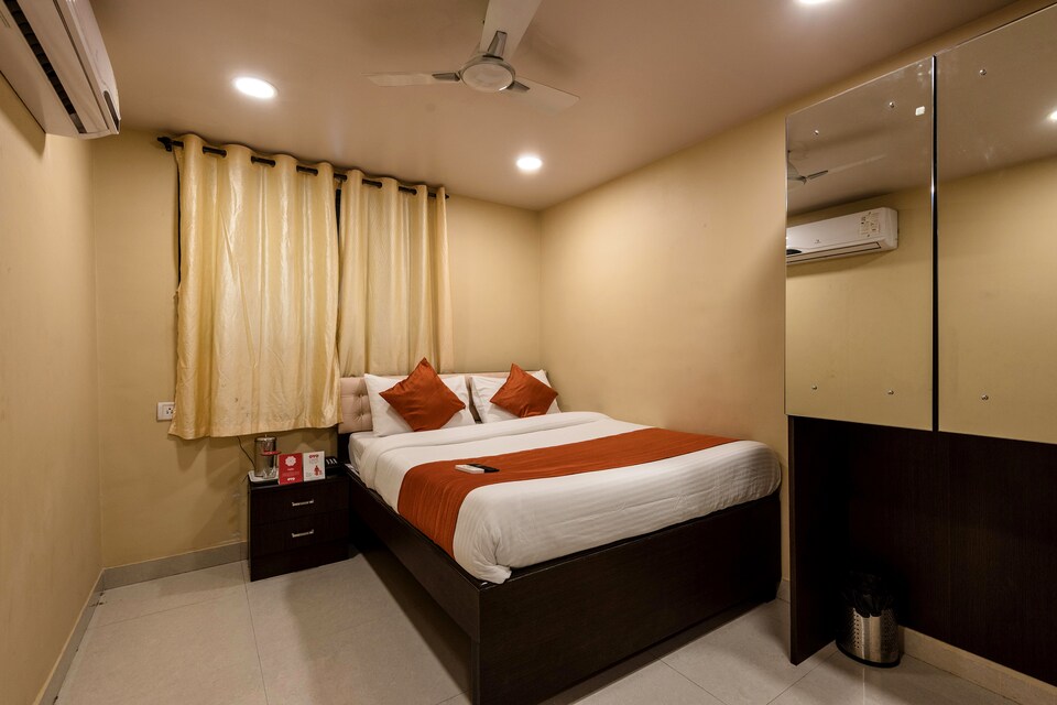 live in MUM361, Mumbai International Airport, Mumbai