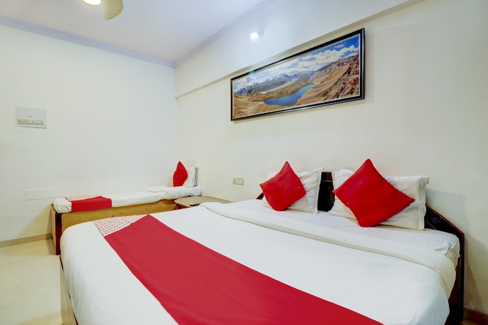 OYO 79250 Stay Inn Homes , Mumbai International Airport, Mumbai