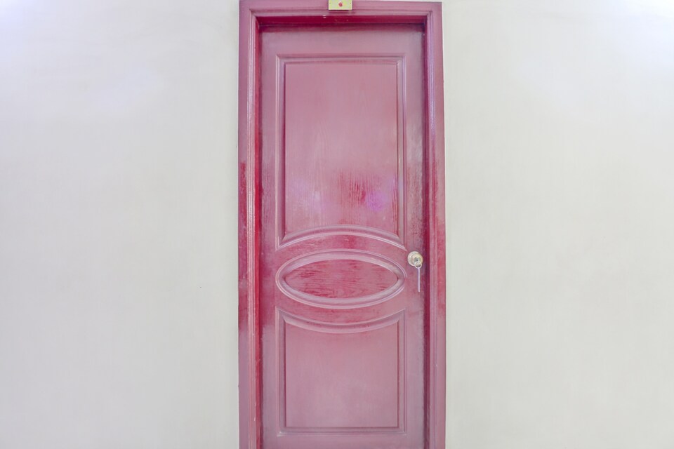 OYO 79255 Happy Homes Service Apartments , Guindy Chennai, Chennai