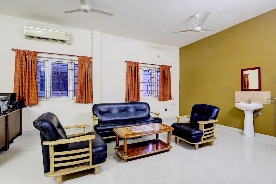 OYO 79255 Happy Homes Service Apartments , Guindy Chennai, Chennai